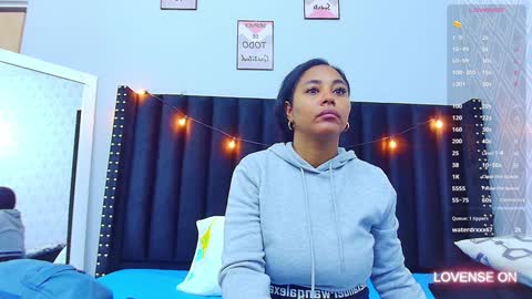  GRETCHEN  online show from January 30, 2025, 12:16 pm