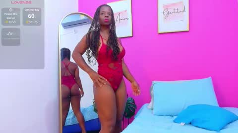 Snapshot of colombiancoffee_ chatting on October 10, 2025, 7:24 pm Lauren online show from October 10, 2025, 7:24 pm