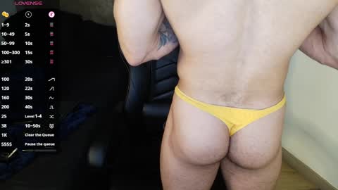 Snapshot of colombianmuscle8 chatting on May 27, 2026, 3:20 pm colombianmuscle8 online show from May 27, 2026, 3:20 pm