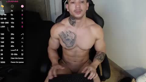 Snapshot of colombianmuscle8 chatting on June 10, 2026, 3:55 pm colombianmuscle8 online show from June 10, 2026, 3:55 pm