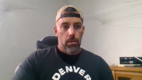 Snapshot of coloradoguy36 chatting on April 23, 2026, 3:14 pm Just me online show from April 23, 2026, 3:14 pm