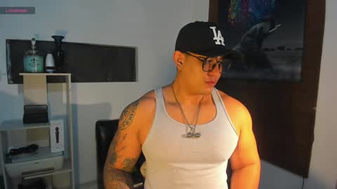 coltonmassif_ online show from December 31, 2024, 6:59 am