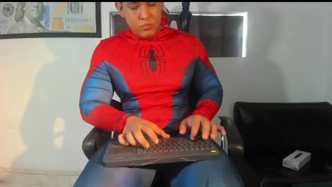 coltonmassif_ online show from January 31, 2025, 4:38 pm