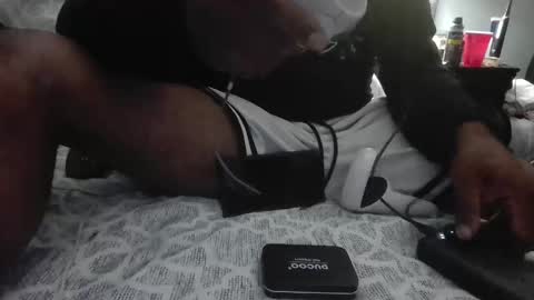 Snapshot of comesuckthisdick111 chatting on November 3, 2025, 3:30 am comesuckthisdick111 online show from November 3, 2025, 3:30 am