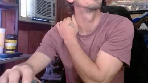 Nelson or ComicKing and sometime Peachy143 online show from February 1, 2026, 12:59 pm