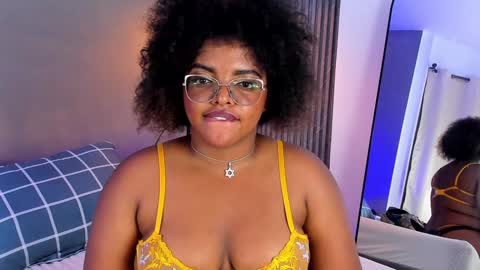 Snapshot of conielaurenth chatting on January 14, 2025, 2:19 am conielaurenth online show from January 14, 2025, 2:19 am