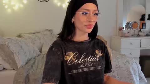 connie    online show from February 9, 2025, 1:14 pm