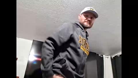 Snapshot of connlee10929154 chatting on February 15, 2026, 3:25 am connlee10929154 online show from February 15, 2026, 3:25 am