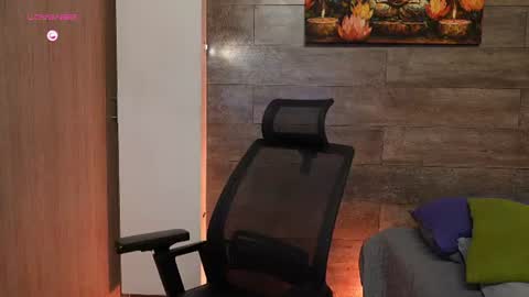 connor_h1 online show from June 24, 2026, 1:37 am