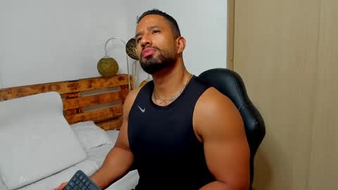 Snapshot of connor_jackson1 chatting on April 21, 2026, 2:04 am Connor Jackson online show from April 21, 2026, 2:04 am