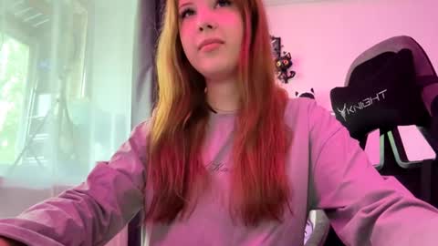 Snapshot of constanceanderson chatting on July 18, 2026, 8:29 am Annie online show from July 18, 2026, 8:29 am