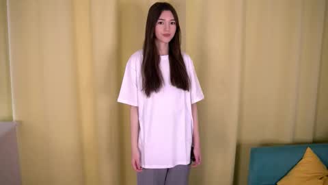 Ellie online show from March 16, 2026, 8:29 am