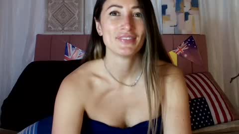 conyabril online show from July 4, 2026, 1:50 pm