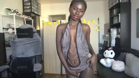 Snapshot of conymegan chatting on January 6, 2026, 1:04 pm Carola independent model online show from January 6, 2026, 1:04 pm