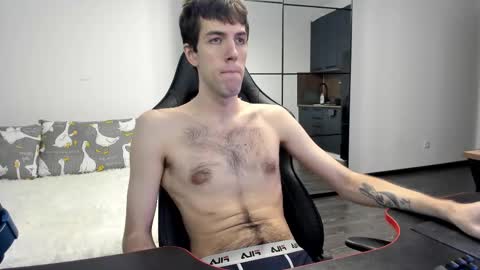 cookies_boys online show from November 19, 2025, 6:24 am