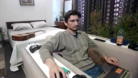 Cool2Buddies online show from March 4, 2026, 9:04 am