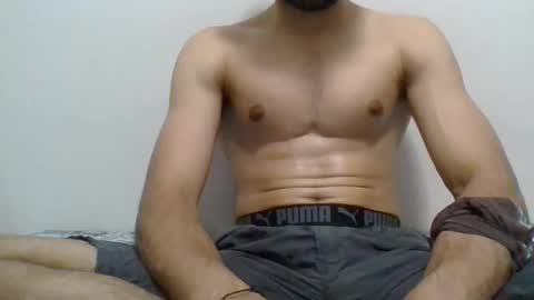 coolboy75289 online show from October 18, 2025, 11:16 pm