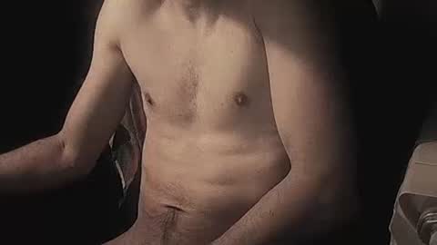 Snapshot of coolmementox chatting on January 17, 2025, 4:47 pm ChoveEnArrakis online show from January 17, 2025, 4:47 pm