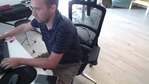 Snapshot of coolnerdguy79 chatting on September 15, 2025, 7:19 am coolnerdguy79 online show from September 15, 2025, 7:19 am