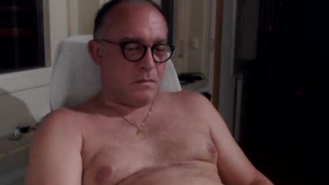 Snapshot of coquin369 chatting on June 26, 2026, 8:13 pm Coquin369 online show from June 26, 2026, 8:13 pm