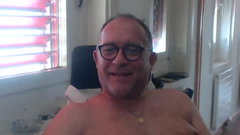 Snapshot of coquin369 chatting on July 1, 2026, 7:54 am Coquin369 online show from July 1, 2026, 7:54 am