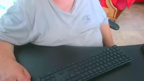 Snapshot of coquin375 chatting on October 31, 2025, 12:28 pm coquin375 online show from October 31, 2025, 12:28 pm