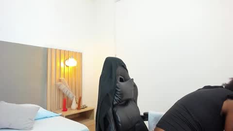 Snapshot of coral_15_ chatting on November 5, 2025, 2:22 am C O R A L online show from November 5, 2025, 2:22 am