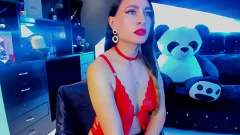 Coral  online show from February 22, 2025, 3:14 pm