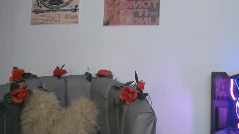 Coralie Bronson online show from February 14, 2026, 5:43 pm