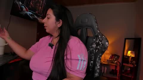 Snapshot of coraline_latin chatting on February 23, 2025, 9:16 pm Coraline online show from February 23, 2025, 9:16 pm