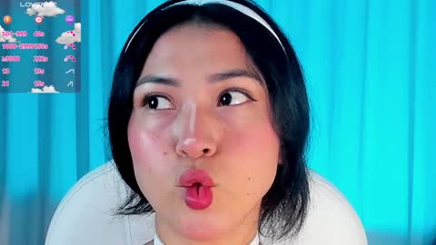 Snapshot of coralinericce_ chatting on December 14, 2024, 9:07 am Coral Stefani online show from December 14, 2024, 9:07 am