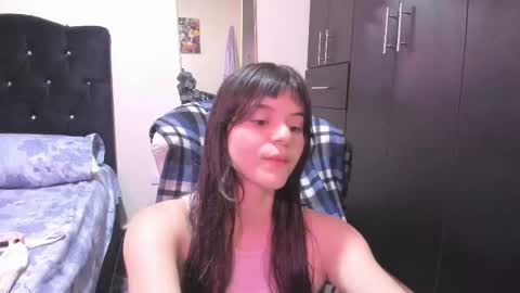 Snapshot of coralinexxx07 chatting on March 7, 2026, 2:58 pm Coraline uwu Bienvenidos al dulce mundo de Coraline Hola amores soy Coraline Una chica tierna juguetona online show from March 7, 2026, 2:58 pm