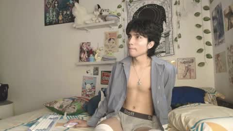 Snapshot of corey_moon chatting on January 18, 2026, 3:27 pm Corey Glenn online show from January 18, 2026, 3:27 pm
