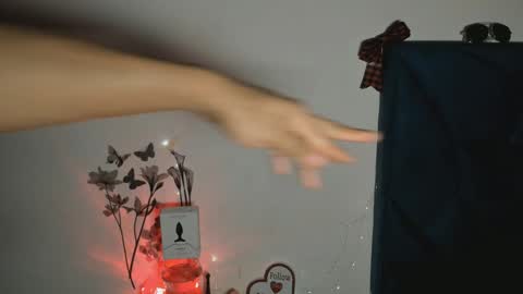 Snapshot of coreyglover chatting on December 16, 2024, 5:38 am CoreyGlover online show from December 16, 2024, 5:38 am