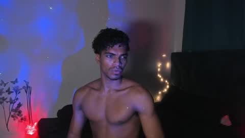 Snapshot of coreyglover chatting on February 12, 2025, 12:22 pm CoreyGlover online show from February 12, 2025, 12:22 pm