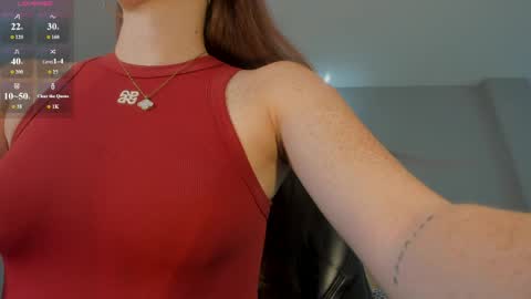 Snapshot of corinnerusso chatting on May 5, 2026, 12:13 pm Corinne Russo online show from May 5, 2026, 12:13 pm