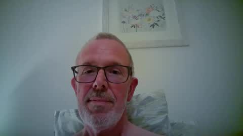 coriolis1957 online show from April 18, 2026, 7:58 pm