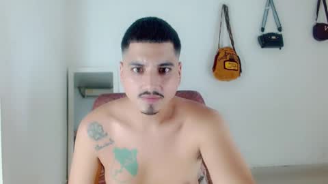 Snapshot of corsocanaxxx chatting on November 21, 2025, 8:18 pm corsocanaxxx online show from November 21, 2025, 8:18 pm