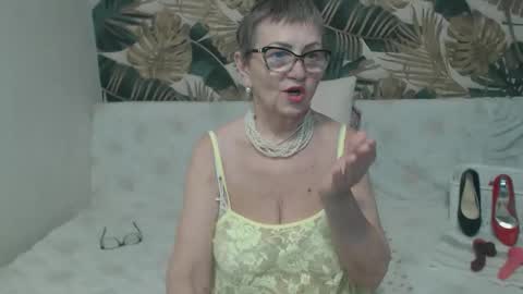 Snapshot of corssika chatting on May 12, 2026, 7:22 pm corssika online show from May 12, 2026, 7:22 pm