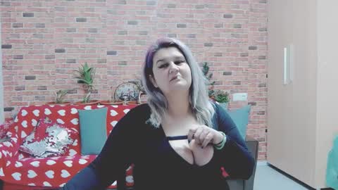 Snapshot of corymilf chatting on January 18, 2025, 7:37 pm Elisa online show from January 18, 2025, 7:37 pm