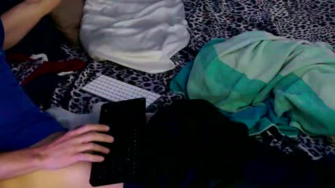 cosdaddy online show from October 1, 2025, 8:42 am