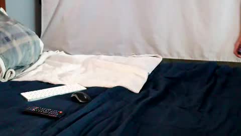 cosdaddy online show from March 1, 2026, 5:31 am