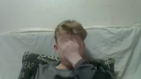 Andrew online show from April 22, 2026, 4:41 pm