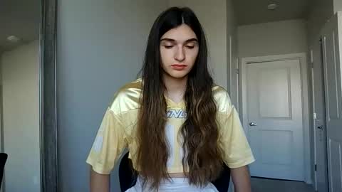 Snapshot of cosmicbae777 chatting on November 9, 2025, 5:33 pm cosmicbae777 online show from November 9, 2025, 5:33 pm