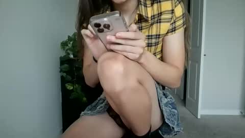 Snapshot of cosmicbae777 chatting on November 18, 2025, 2:10 pm cosmicbae777 online show from November 18, 2025, 2:10 pm