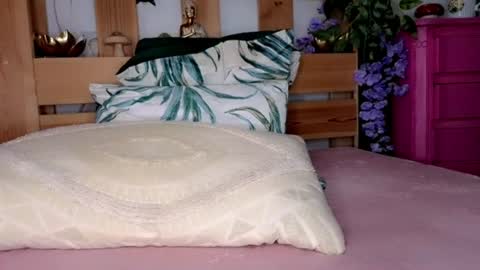 Lydia online show from June 17, 2026, 5:43 am