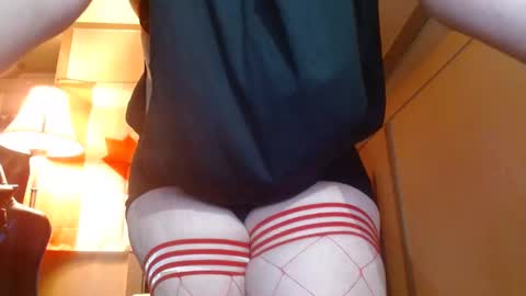 Snapshot of cosmicjones88 chatting on January 15, 2025, 12:51 am cosmicjones88 online show from January 15, 2025, 12:51 am