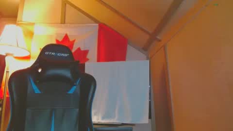 Snapshot of cosmicjones88 chatting on February 2, 2025, 3:43 am cosmicjones88 online show from February 2, 2025, 3:43 am