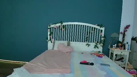 cougarmilf_ online show from July 9, 2026, 8:02 pm