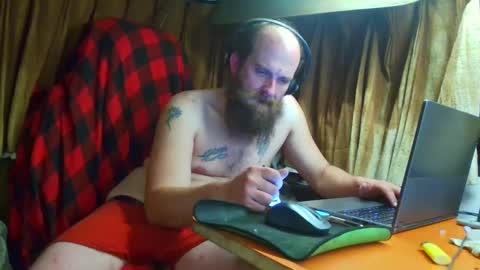 Snapshot of countryfuckers chatting on September 18, 2025, 1:46 pm Alaskawildcouple online show from September 18, 2025, 1:46 pm